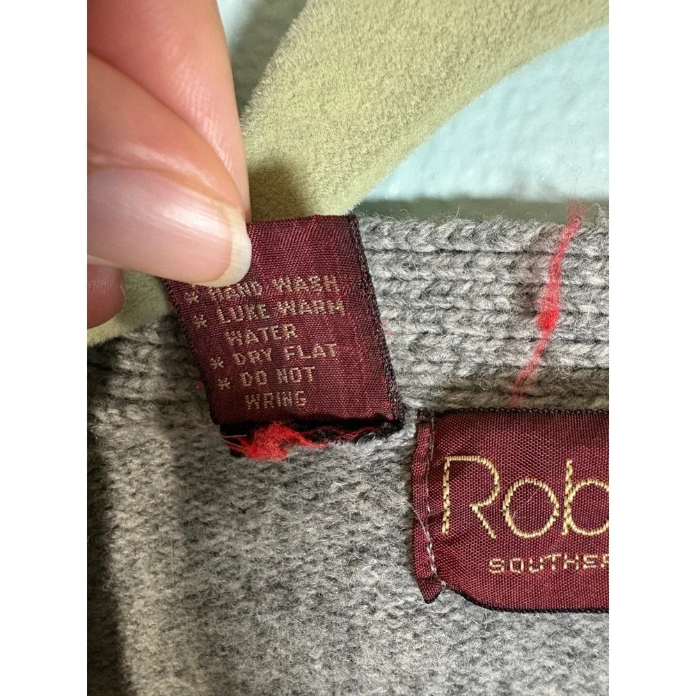 Vtg Robinson's Southern California 100% Wool Cardigan Scotland Grandpa Sweater L